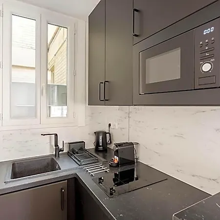 Aparthotel Square Villaret 4*