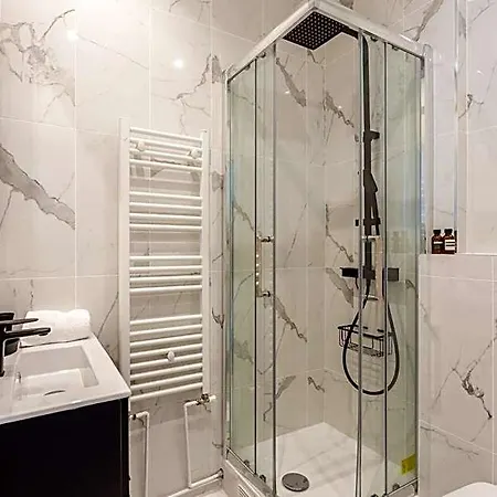 Aparthotel Square Villaret Paris